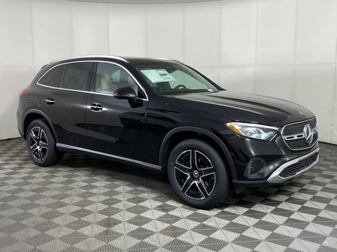 Used 2026 Mercedes-Benz GLC 300 4MATIC image 7