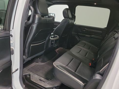 Used 2025 RAM 1500 Limited AWD/4WD image 31