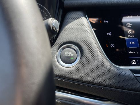 Used 2025 Cadillac XT5 Premium Luxury w/ Technology Package image 25