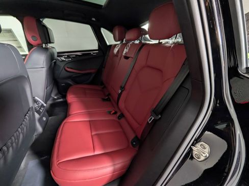 New 2026 Porsche Macan AWD/4WD image 24