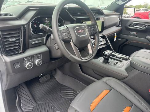 New 2026 GMC Sierra 1500 AT4 w/ AT4 Premium Package AWD/4WD image 15