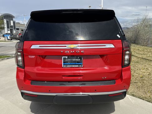 Used 2023 Chevrolet Tahoe LT w/ Luxury Package image 4