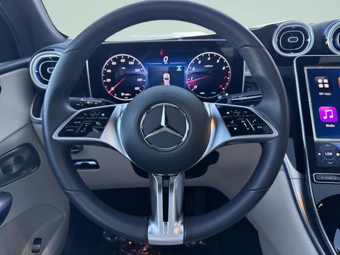 Certified 2025 Mercedes-Benz GLC 300 image 34