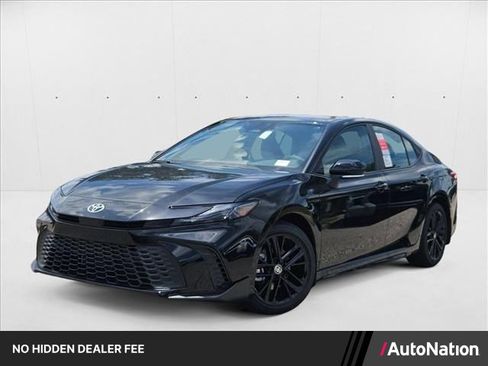 New 2025 Toyota Camry SE FWD image 1