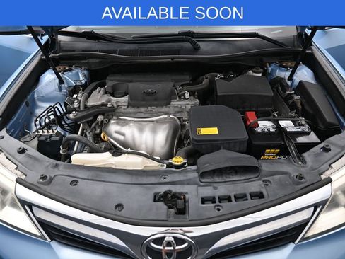 Used 2012 Toyota Camry LE image 33
