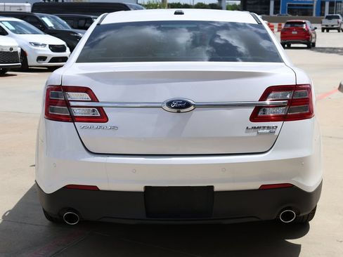 Used 2019 Ford Taurus Limited AWD/4WD image 6