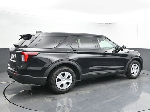 New 2025 Ford Explorer 4WD Police Interceptor image 8