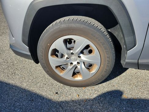 Used 2023 Toyota RAV4 LE image 25