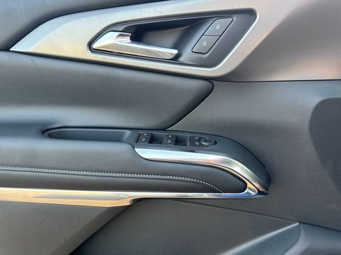 New 2026 Chevrolet Traverse LT FWD image 17