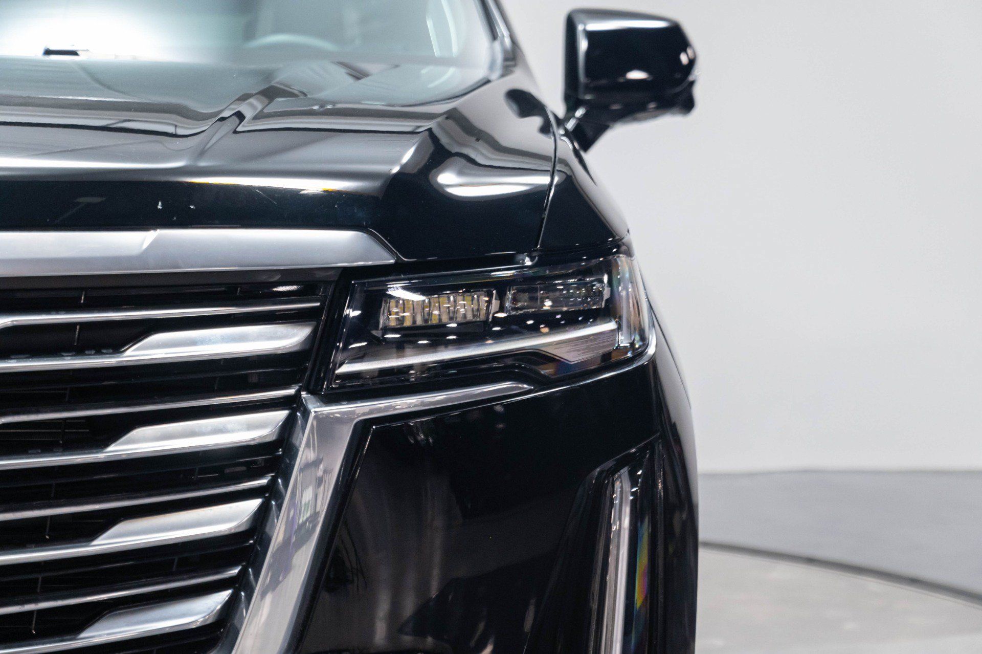 Used 2024 Cadillac Escalade Premium Luxury Platinum AWD/4WD image 41