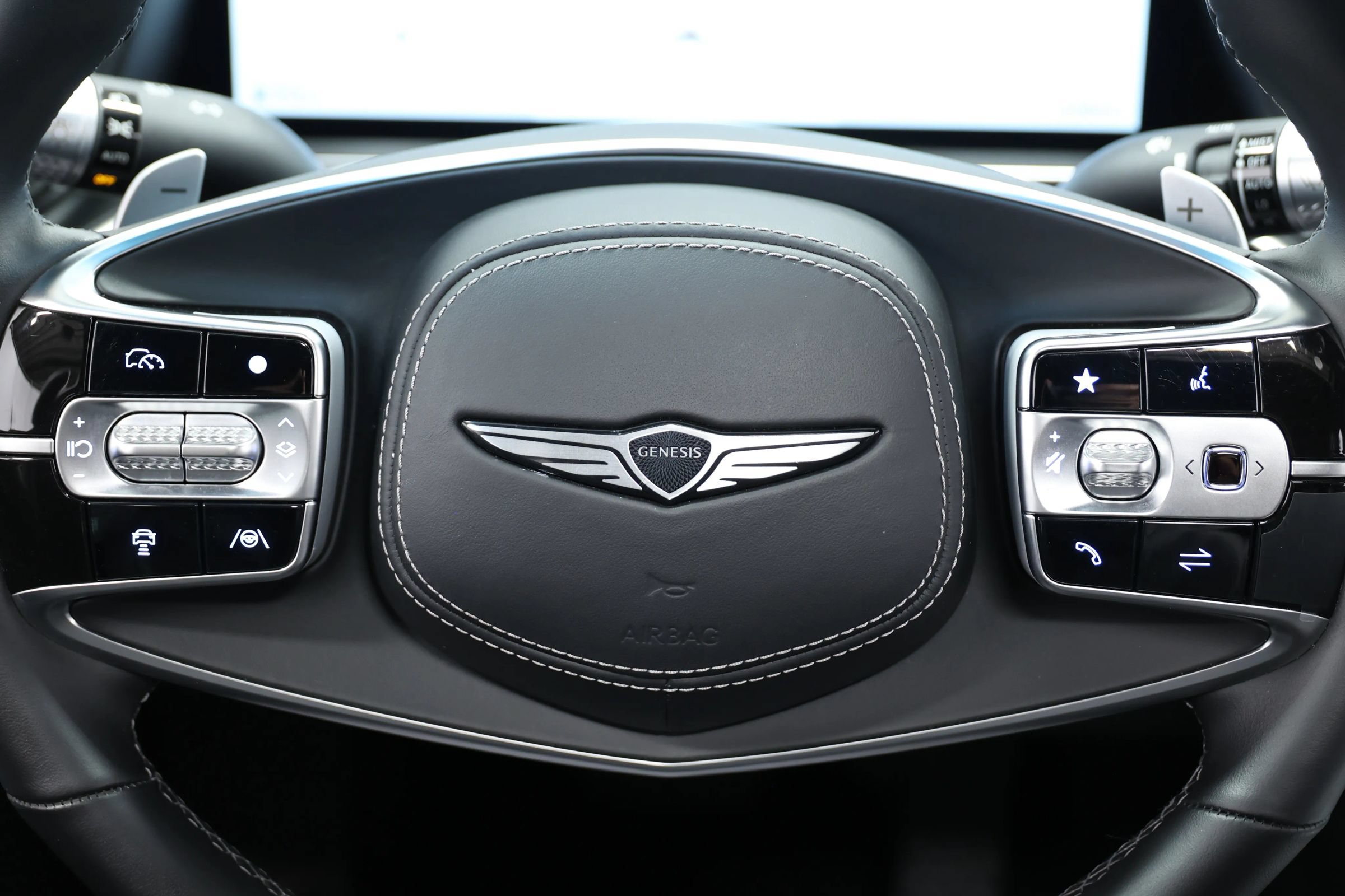 Used 2024 Genesis G90 3.5T AWD/4WD image 29