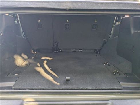 Used 2022 Jeep Wrangler Unlimited Sport image 17