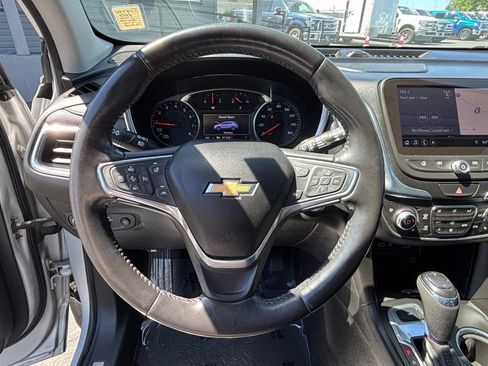 Used 2020 Chevrolet Equinox Premier AWD/4WD image 16