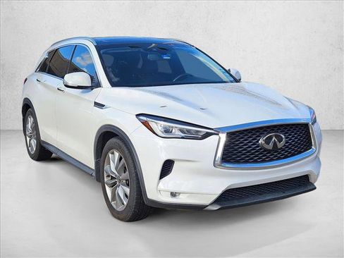 Used 2020 INFINITI QX50 Luxe w/ Navigation Package image 3