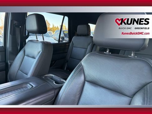 Used 2021 Chevrolet Tahoe Z71 w/ Z71 Signature Package image 13