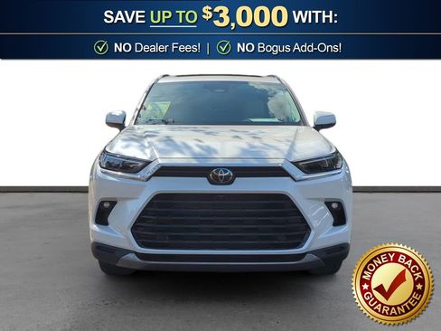 Used 2024 Toyota Grand Highlander Platinum image 11