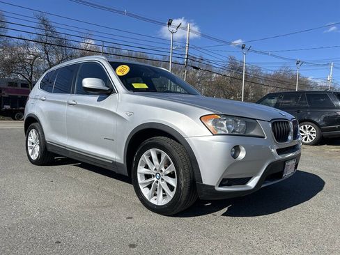 Used 2013 BMW X3 xDrive28i w/ Premium Pkg image 3