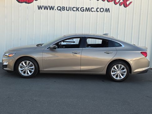 Used 2024 Chevrolet Malibu LT image 4