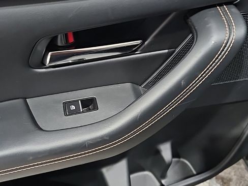 Used 2025 MAZDA CX-70 3.3 Turbo w/ Preferred Package image 21