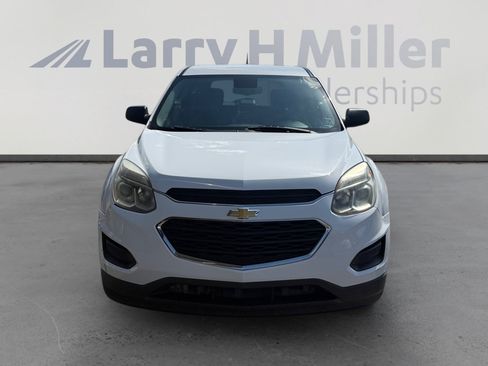 Used 2017 Chevrolet Equinox LS AWD/4WD image 8