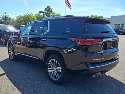 Certified 2023 Chevrolet Traverse High Country AWD/4WD image 4