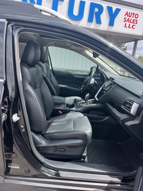 Used 2023 Subaru Outback Touring XT AWD/4WD image 31