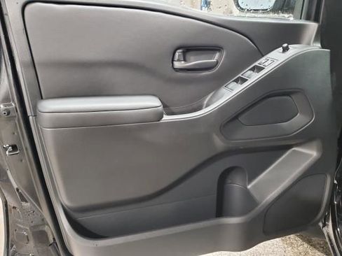 New 2026 Nissan Frontier SV w/ SV Convenience Package image 17