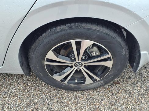 Used 2023 Nissan Sentra SV FWD image 25