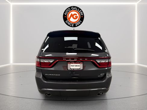 Used 2025 Dodge Durango GT RWD image 4
