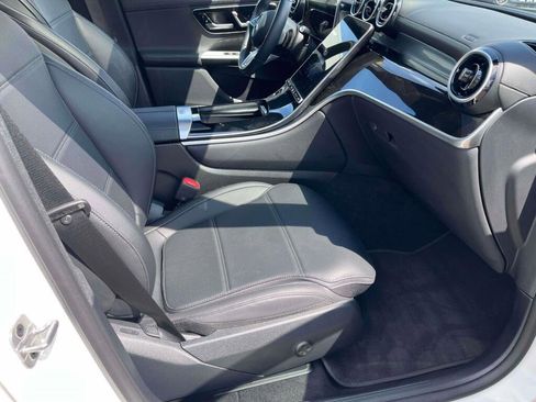 Certified 2024 Mercedes-Benz GLC 300 4MATIC image 21