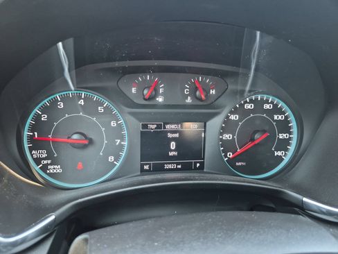 Certified 2024 Chevrolet Equinox LS w/ Sport Edition AWD/4WD image 11