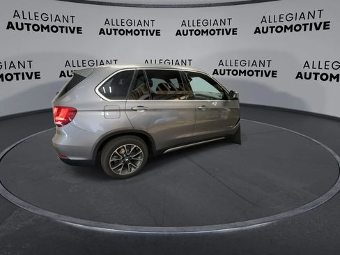 Used 2017 BMW X5 xDrive35i AWD/4WD image 9
