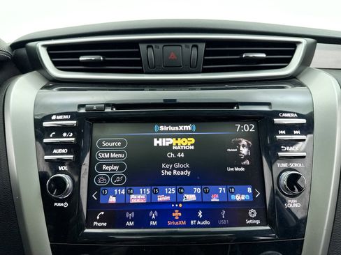 Used 2019 Nissan Murano SV w/ Premium Package image 5