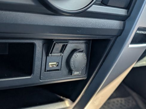 Used 2021 Toyota 4Runner SR5 Premium image 19