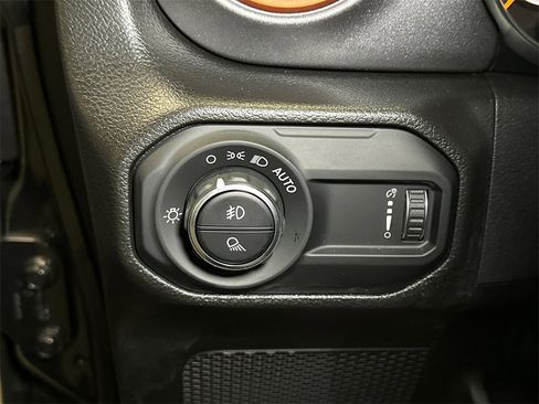 Used 2023 Jeep Gladiator Mojave w/ LED Lighting Group image 18