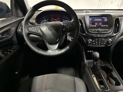 Used 2024 Chevrolet Equinox RS FWD image 11