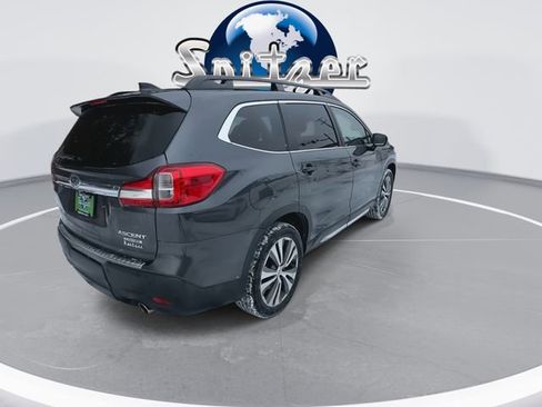 Used 2022 Subaru Ascent Limited w/ Technology Package image 9