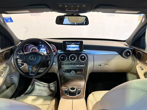 Used 2018 Mercedes-Benz C 300 Sedan image 10
