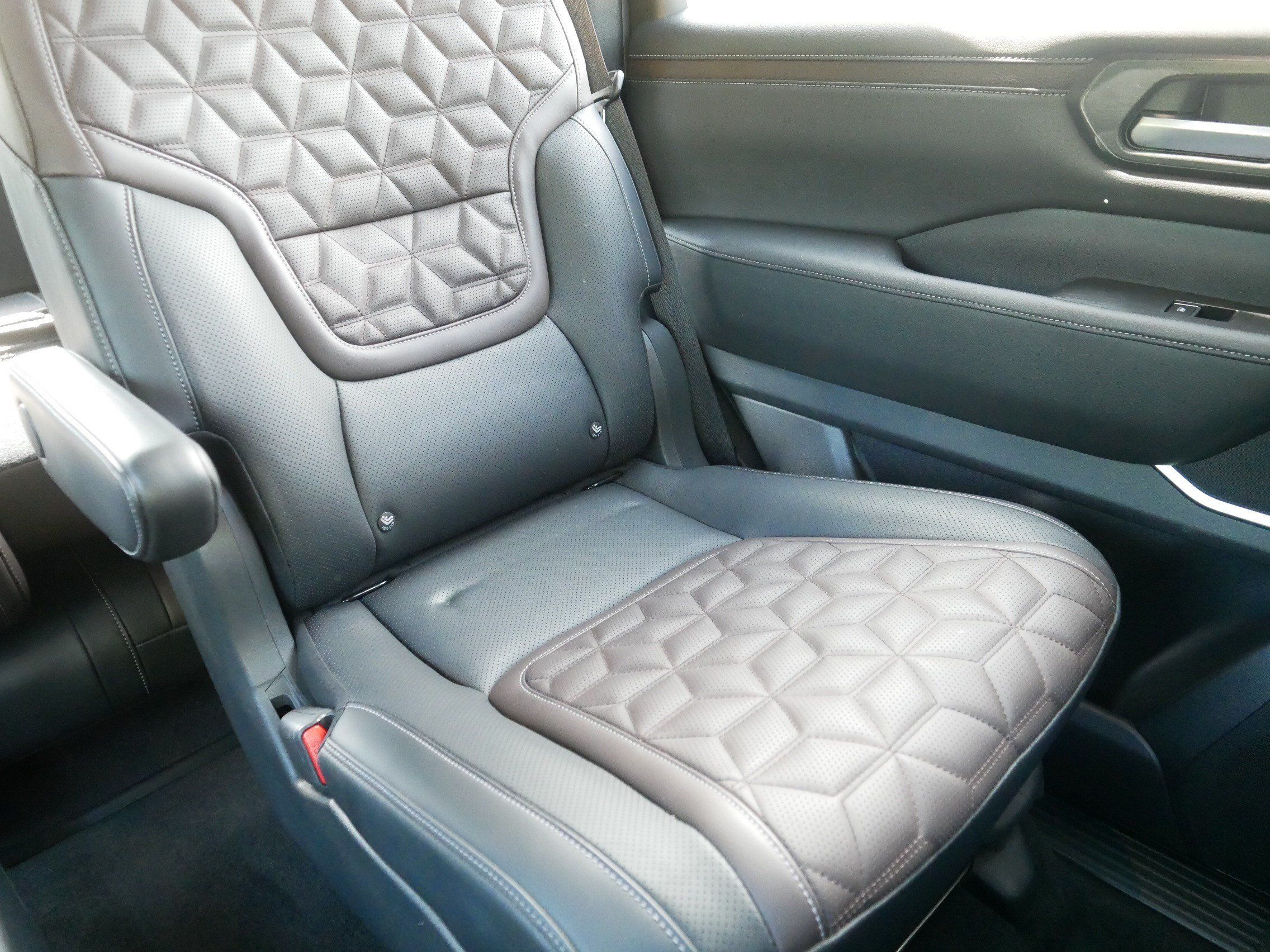 Certified 2025 Nissan Armada Platinum w/ Convenience Package AWD/4WD image 14