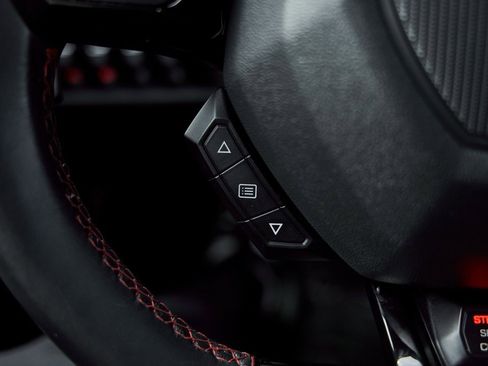 Used 2020 Lamborghini Huracan EVO image 50