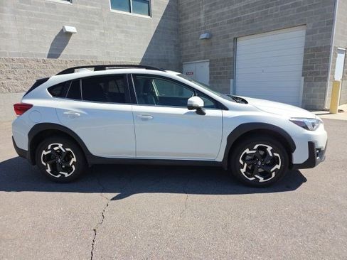 Used 2023 Subaru Crosstrek 2.5i Limited AWD/4WD image 2