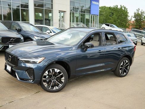 New 2026 Volvo XC60 B5 Plus w/ Protection Package Premier image 3