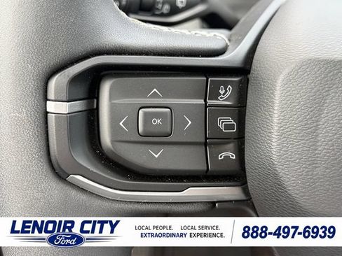 Used 2026 Jeep Cherokee Laredo AWD/4WD image 20