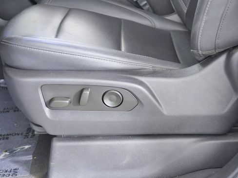 Used 2024 Chevrolet Silverado 1500 LTZ AWD/4WD image 23
