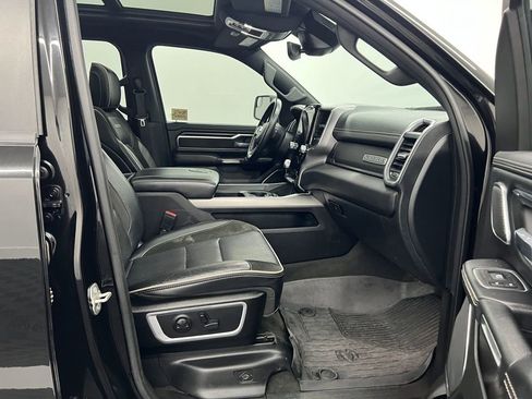 Used 2024 RAM 1500 Laramie AWD/4WD image 26