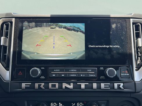 Used 2025 Nissan Frontier SV w/ SV Convenience Package RWD image 22