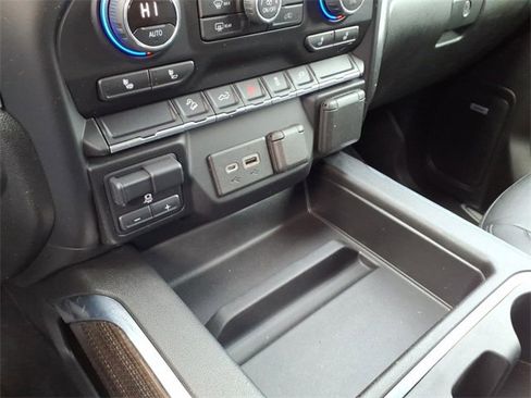 Used 2021 Chevrolet Silverado 1500 LT Trail Boss w/ Convenience Package II image 14