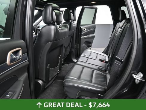 Used 2015 Jeep Grand Cherokee Overland AWD/4WD image 26