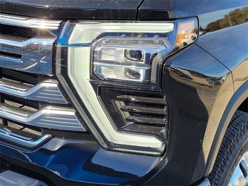 New 2026 Chevrolet Silverado 3500 High Country w/ Technology Package image 5