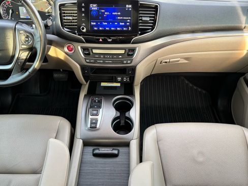 Used 2023 Honda Ridgeline RTL-E image 16